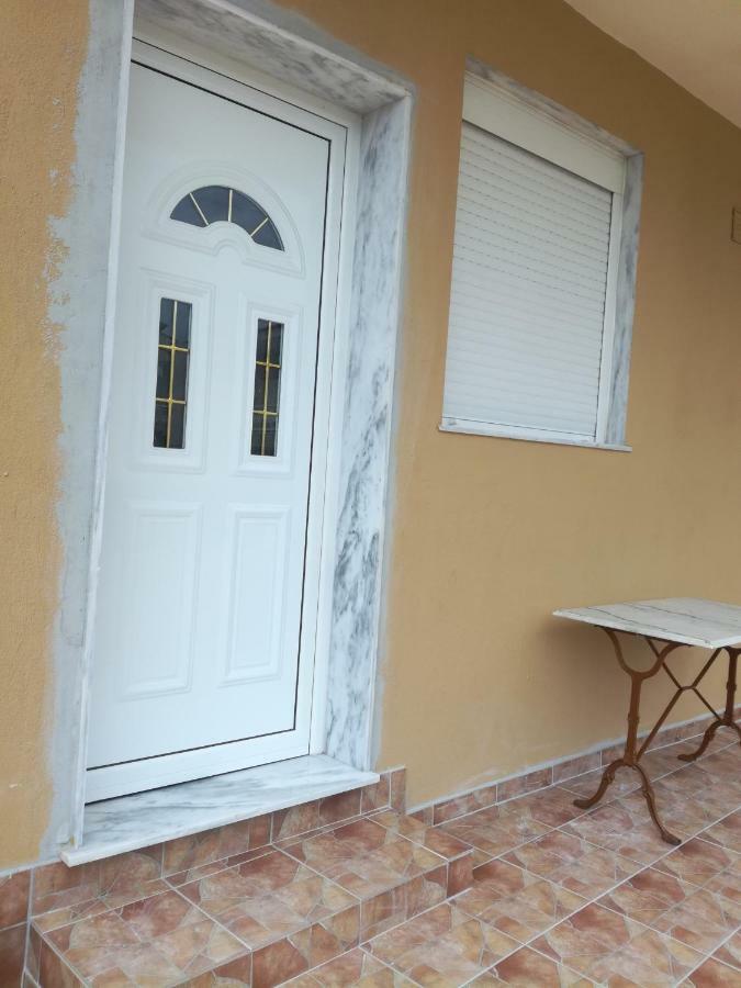 Jordan'S Studio House At Nea Michaniona Esterno foto